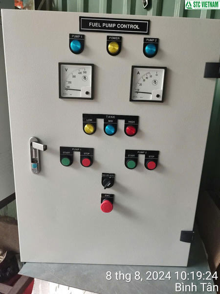 Tủ điều khiển bơm dầu máy phát điện
