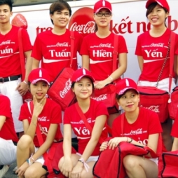 Nón sự kiện