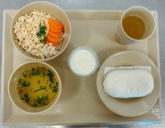 Suất ăn Mầm non