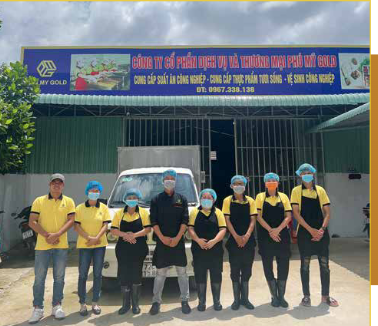Hình ảnh nhân viên Phú Mỹ Gold - Suất ăn Công Nghiệp Phú Mỹ Gold - Công Ty CP Dịch Vụ Và Thương Mại Phú Mỹ Gold