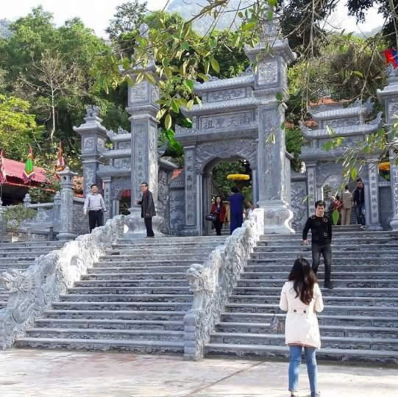 Đá mỹ nghệ - Lăng Mộ Đá Long An - Công Ty TNHH Long Việt Sơn