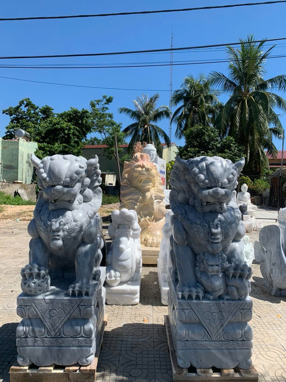 Tượng sư tử - Lăng Mộ Đá Long An - Công Ty TNHH Long Việt Sơn