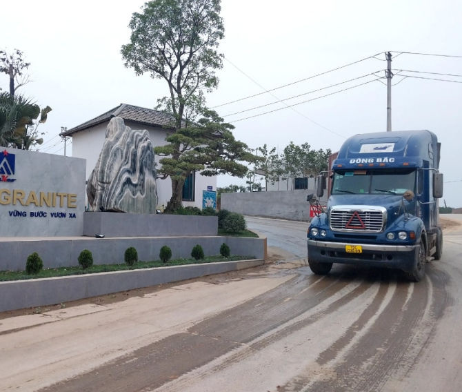 Vận tải container - Công Ty Cổ Phần Đầu Tư Thương Mại Và Vận Tải Đông Bắc
