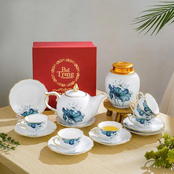 Bộ ấm chén gốm sứ