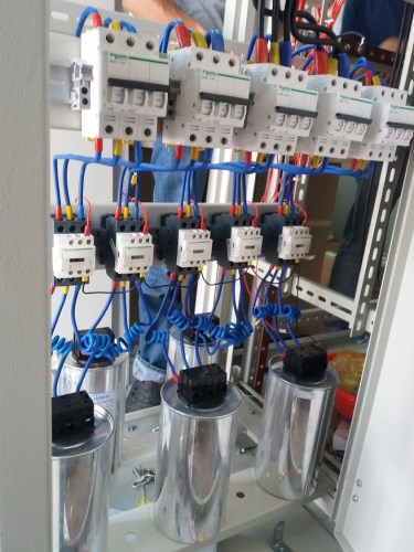 Tủ bảng điện