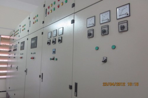 Tủ bảng điện