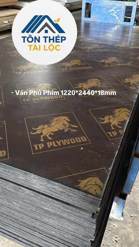 Ván phủ phim 1220x2440x18mm