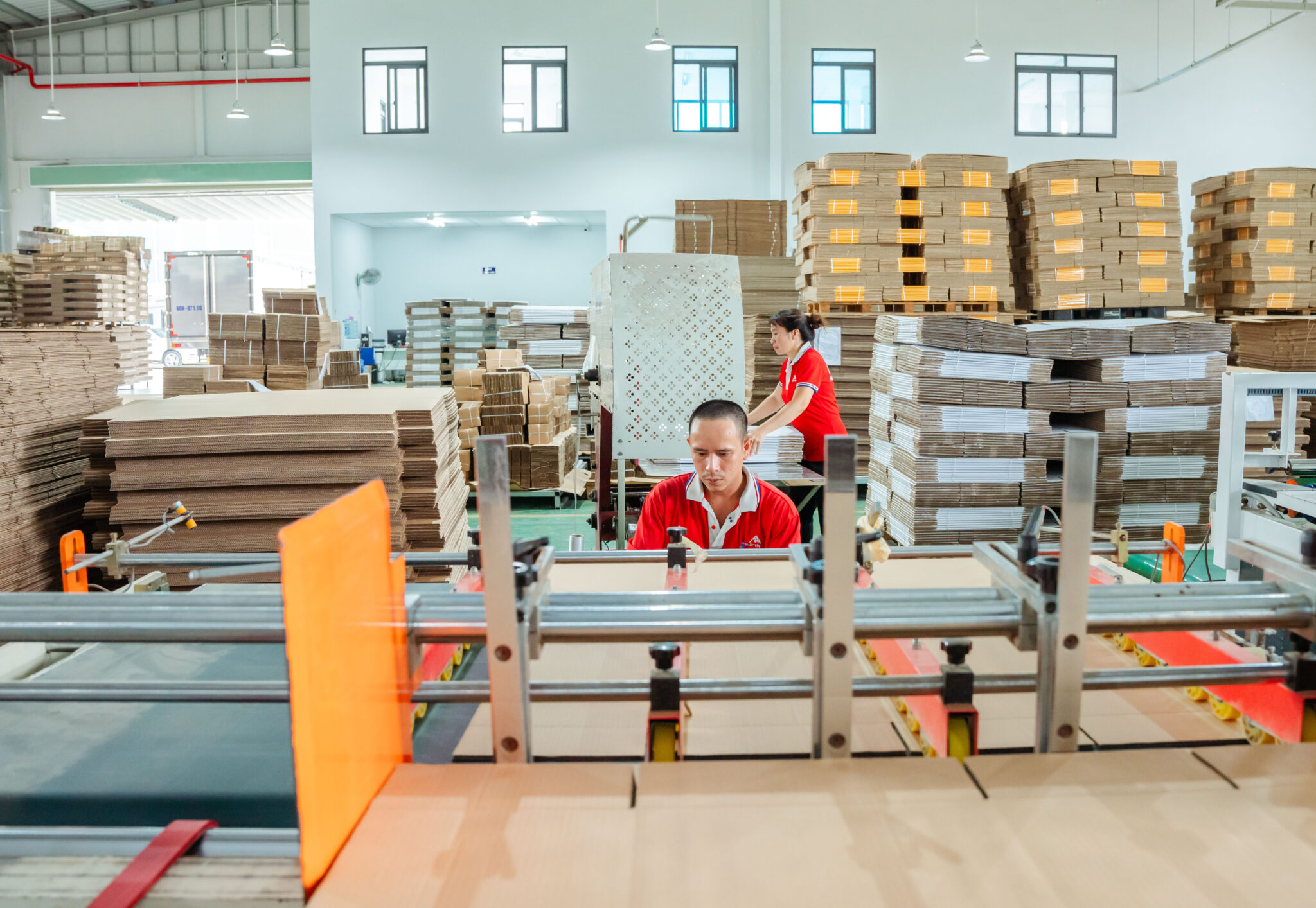 Máy móc hiện đại - Thùng Carton Nhất Tín An - Công Ty TNHH Bao Bì Nhất Tín An