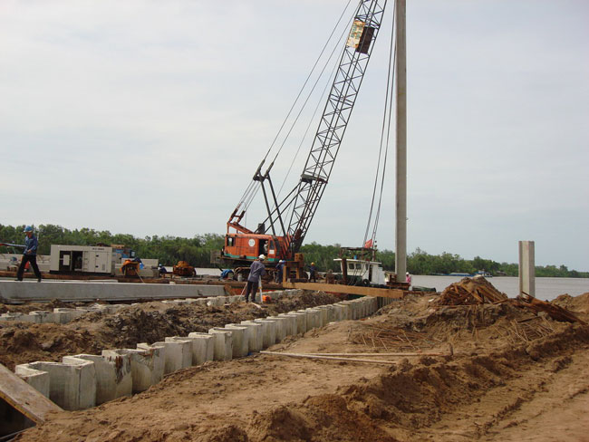 Cọc ván dự ứng lực