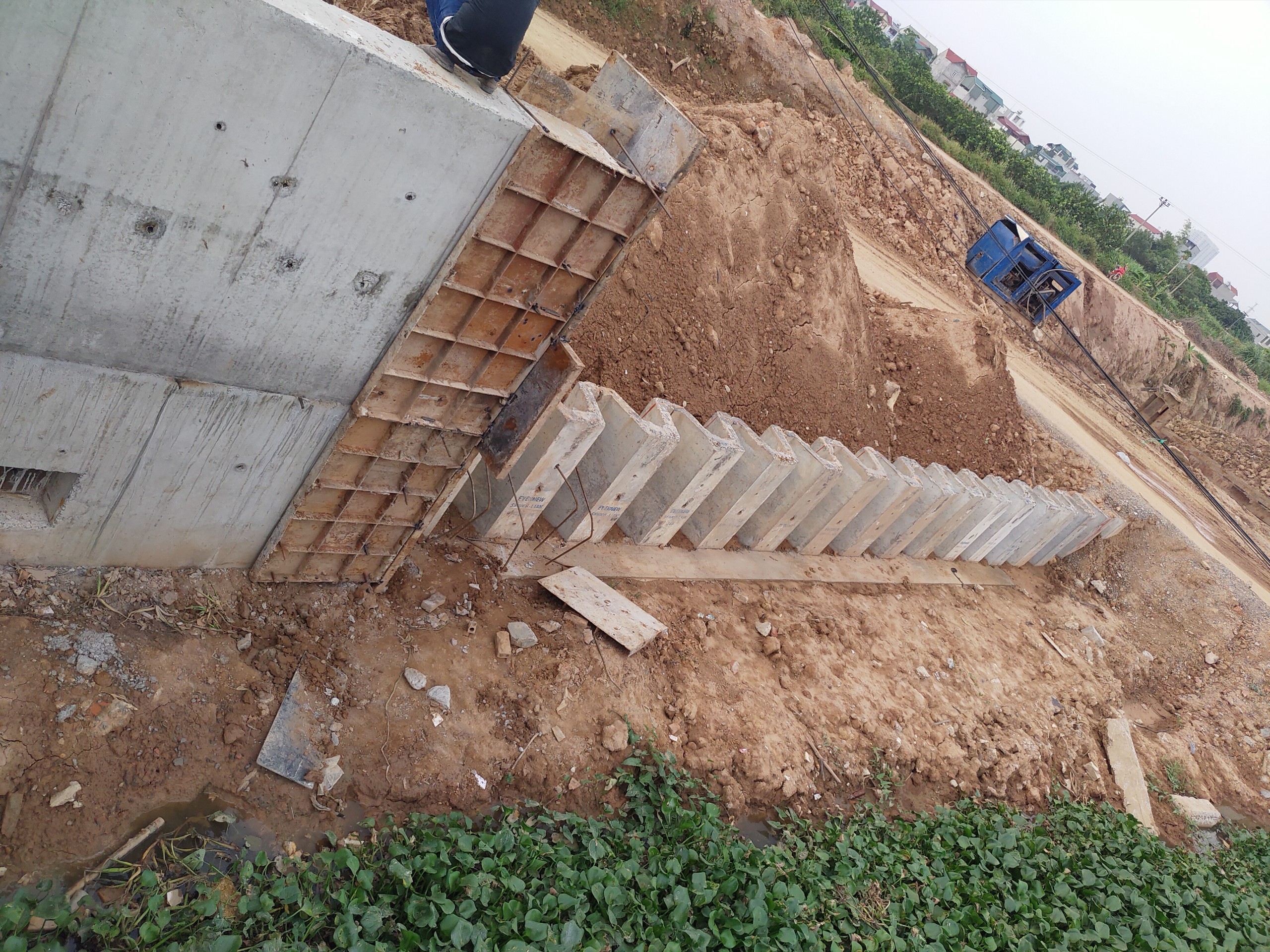 Cọc ván dự ứng lực