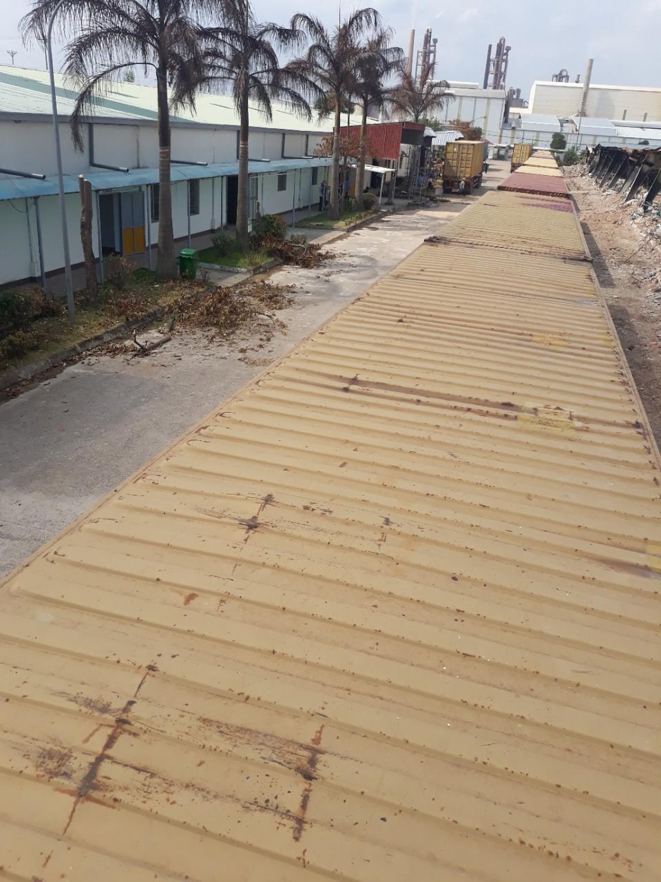 Container