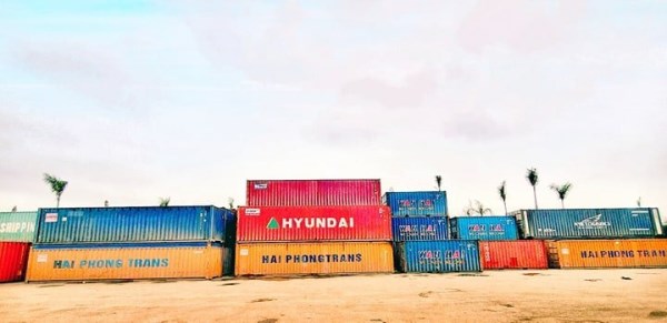 Cho thuê container