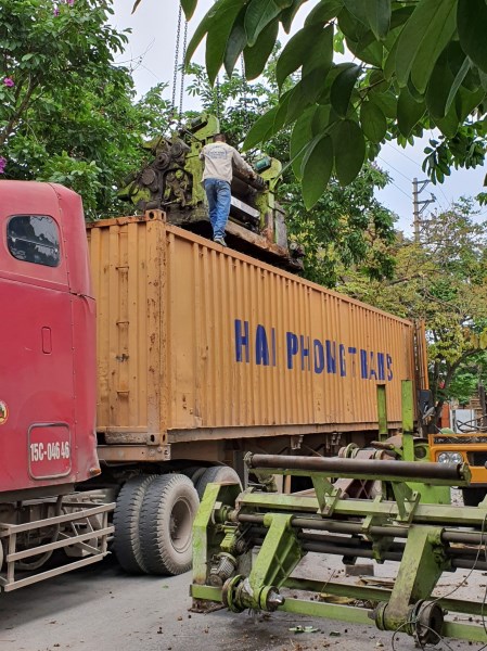 Cho thuê container