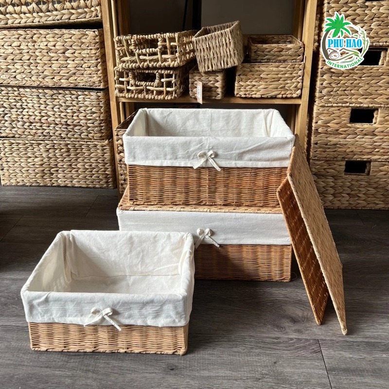 Giỏ mây có nắp và lớp lót