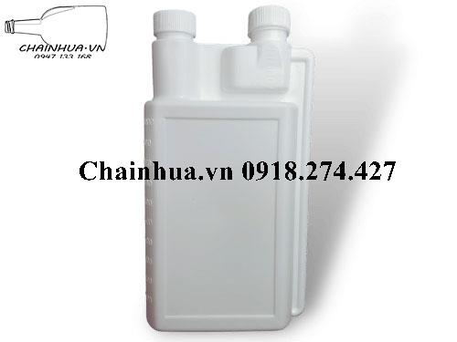B027 - Chai nhựa chứa dung dịch chất lỏng 1L