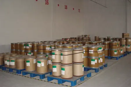 Dung môi và hóa chất