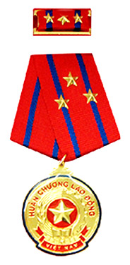 Huân chương lao động hạng 1 2015