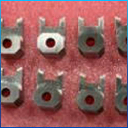 Linh kiện khuôn - Khuôn ép Nhựa - Công Ty Cổ Phần Công Nghệ Khuôn Nhật