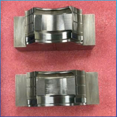 Linh kiện khuôn - Khuôn ép Nhựa - Công Ty Cổ Phần Công Nghệ Khuôn Nhật