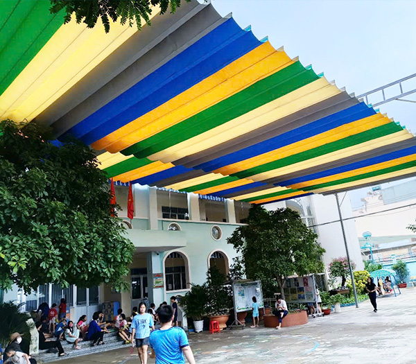 Bạt kéo di động - Lưới Che Tín Hà - Công Ty TNHH Thương Mại Dịch Vụ Vận Tải Và Tổ Chức Sự Kiện Tín Hà