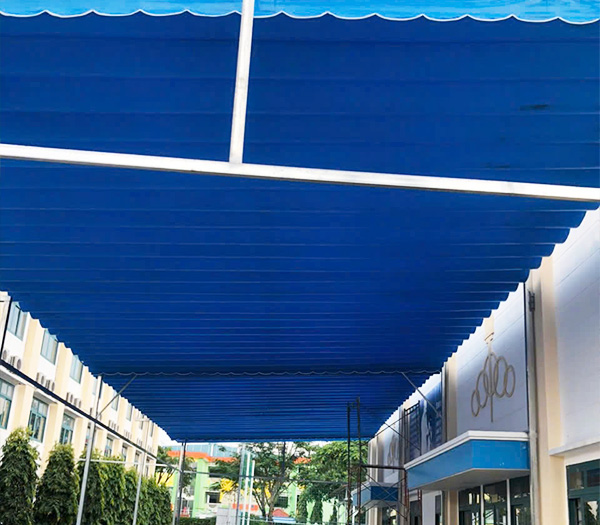 Bạt kéo di động - Lưới Che Tín Hà - Công Ty TNHH Thương Mại Dịch Vụ Vận Tải Và Tổ Chức Sự Kiện Tín Hà