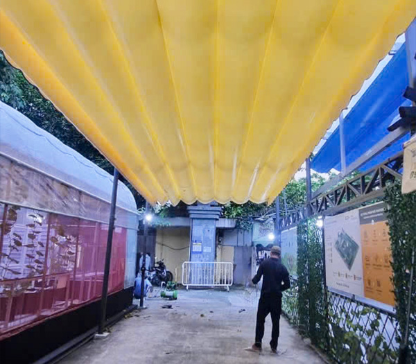 Bạt kéo di động - Lưới Che Tín Hà - Công Ty TNHH Thương Mại Dịch Vụ Vận Tải Và Tổ Chức Sự Kiện Tín Hà