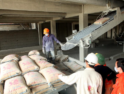 Xi măng - Vật Liệu Xây Dựng Minh Tiến - Công Ty TNHH Thương Mại Tổng Hợp Minh Tiến