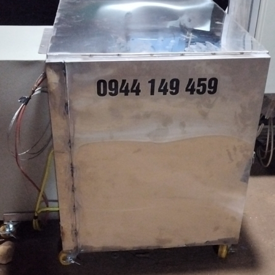 Tủ sấy hồng ngoại 3 tầng