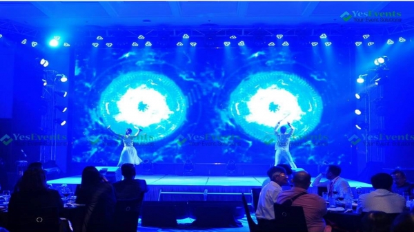 Tổ chức Gala Dinner