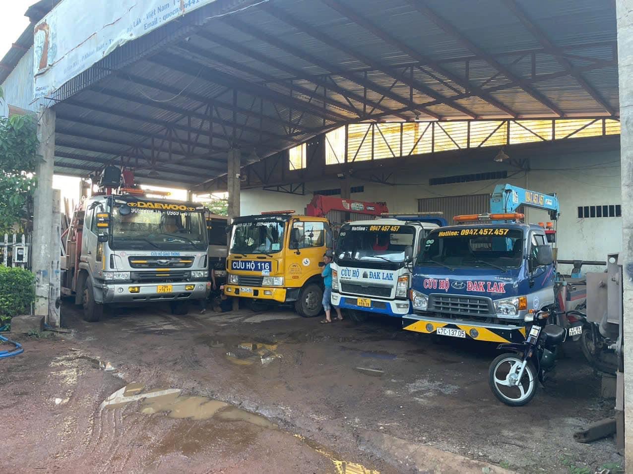 Đội xe cứu hộ - Công Ty TNHH Cứu Hộ Giao Thông Đắk Lắk