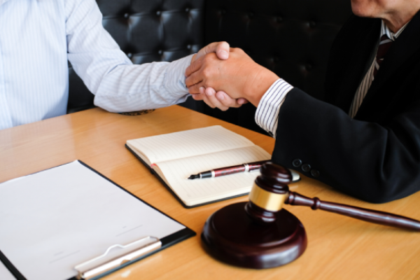 Dịch vụ luật sư doanh nghiệp - Luật K & Associates - Công Ty Luật Trách Nhiệm Hữu Hạn K & Associates