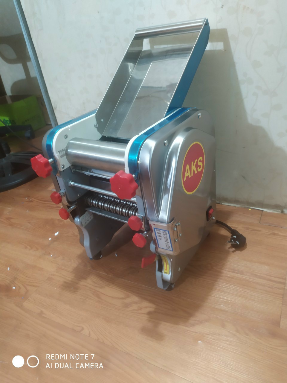 Máy làm sợi mì  tươi
