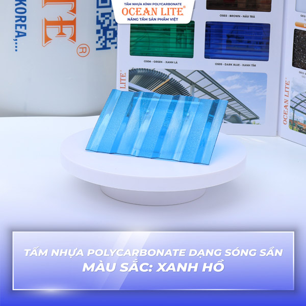 Tấm nhựa Polycarbonate dạng sóng sần - Màu sắc: Xanh hồ