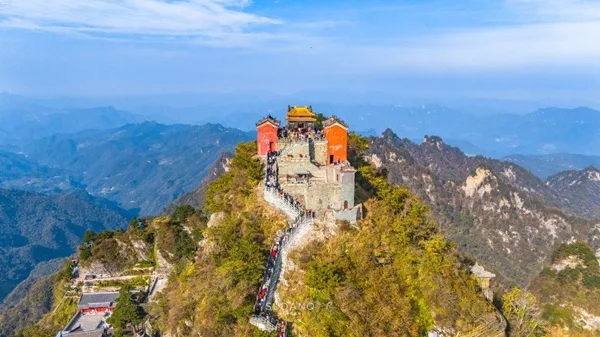 Tour Trung Quốc 5N4Đ: Nghi Xương - Võ Đang - Tương Dương