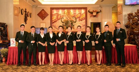 May đồng phục khách sạn nhà hàng - Đồng Phục An Tâm Vina - Công Ty May Mặc In ấn An Tâm Vina