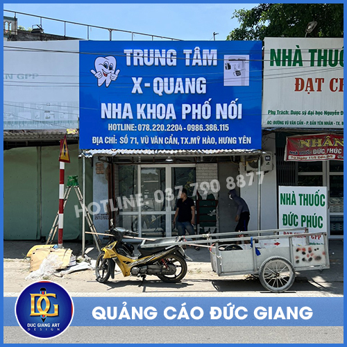 Bảng hiệu quảng cáo