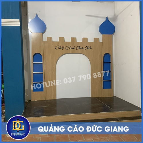 Thi công ốp tường nội thất