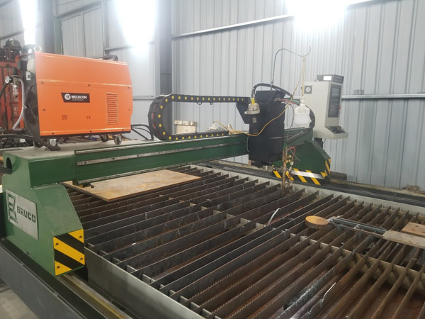 Máy cắt CNC Bruco