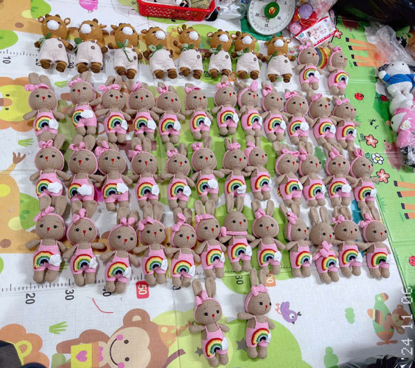 Thú bông len thủ công