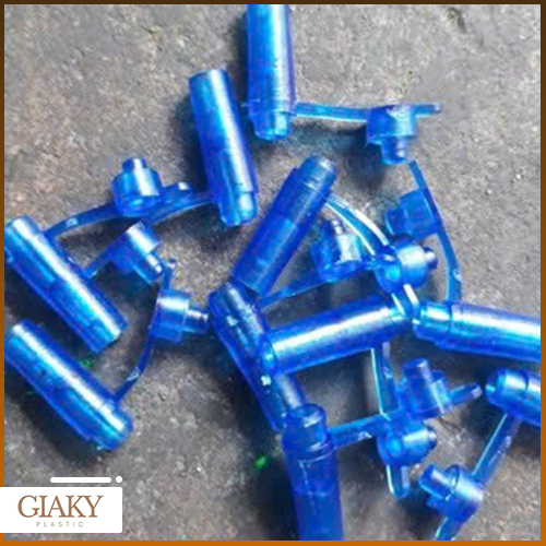 Gia công chi tiết nhựa