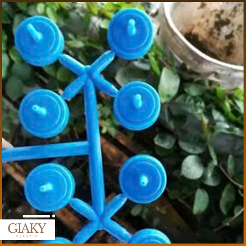 Gia công chi tiết nhựa