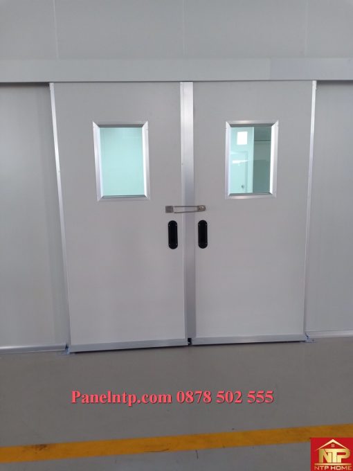 Cửa panel 2 cánh mở - Panel Chống Cháy NTP - Công Ty TNHH Vật Tư Xây Dựng NTP