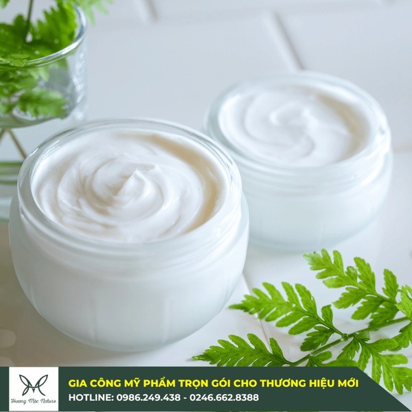 Gia công cream dưỡng da - Hóa Mỹ Phẩm Hương Mộc - Công Ty Cổ Phần Hóa Mỹ Phẩm Hương Mộc