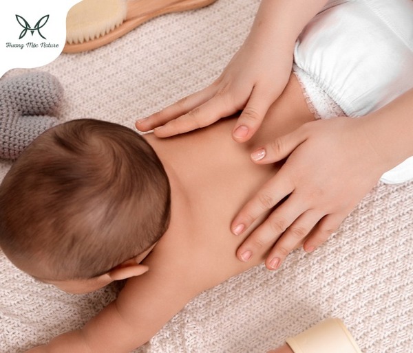 Gia công dầu massage cho bé - Hóa Mỹ Phẩm Hương Mộc - Công Ty Cổ Phần Hóa Mỹ Phẩm Hương Mộc
