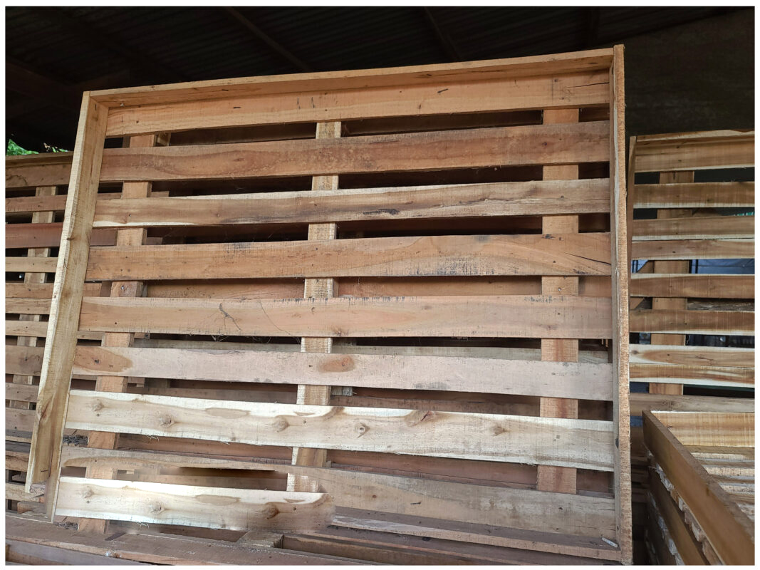 Pallet gỗ cũ - Pallet Gỗ Thiên Phú Lâm - Công Ty TNHH Sản Xuất Thương Mại Thiên Phú Lâm