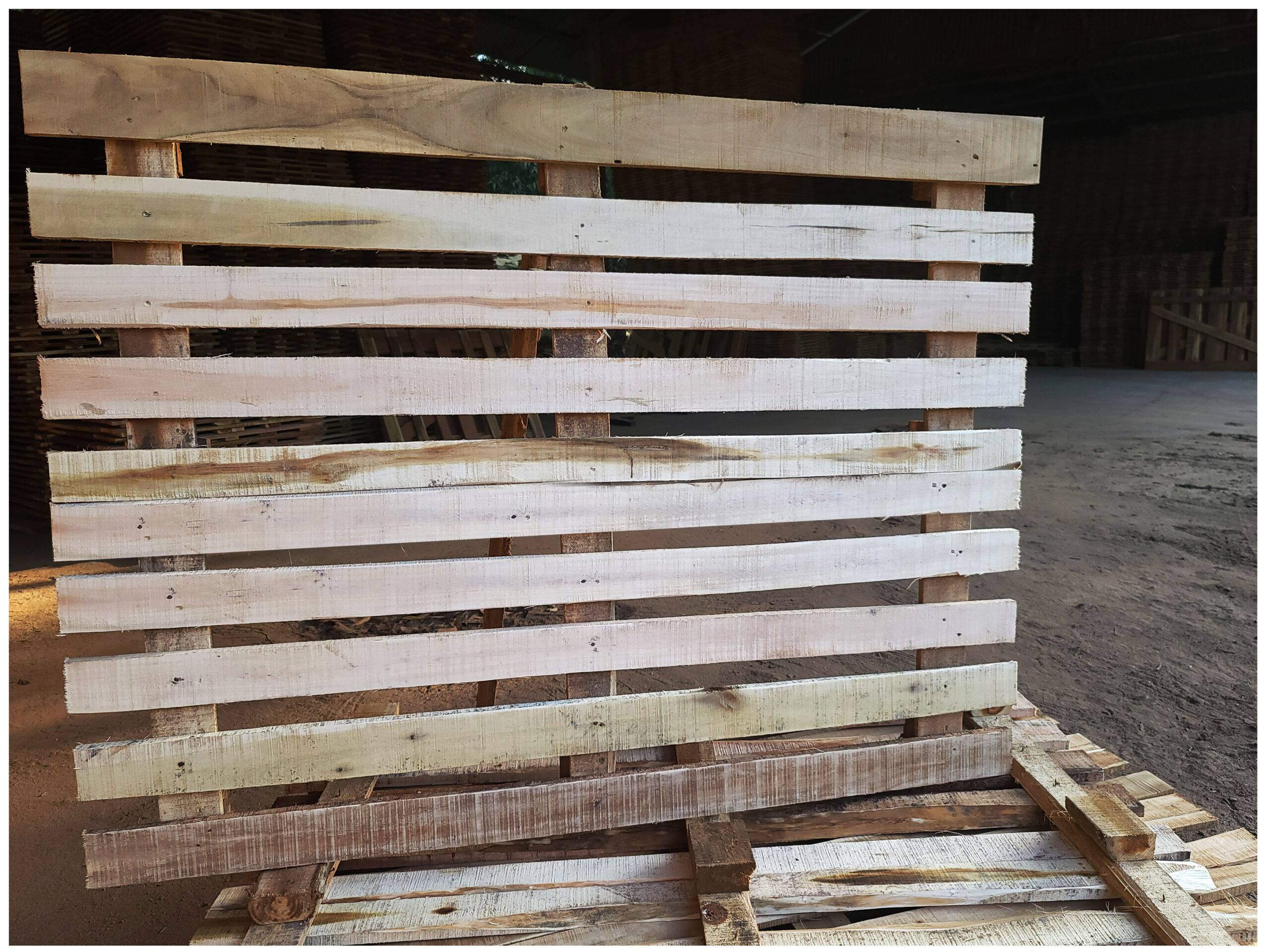 Pallet gỗ mới - Pallet Gỗ Thiên Phú Lâm - Công Ty TNHH Sản Xuất Thương Mại Thiên Phú Lâm