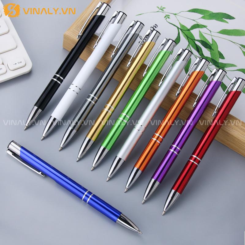 Bút bi bấm kim loại nhiều màu - Quà Tặng Vinaly - Công Ty Cổ Phần Sản Xuất Và Thương Mại Vinaly