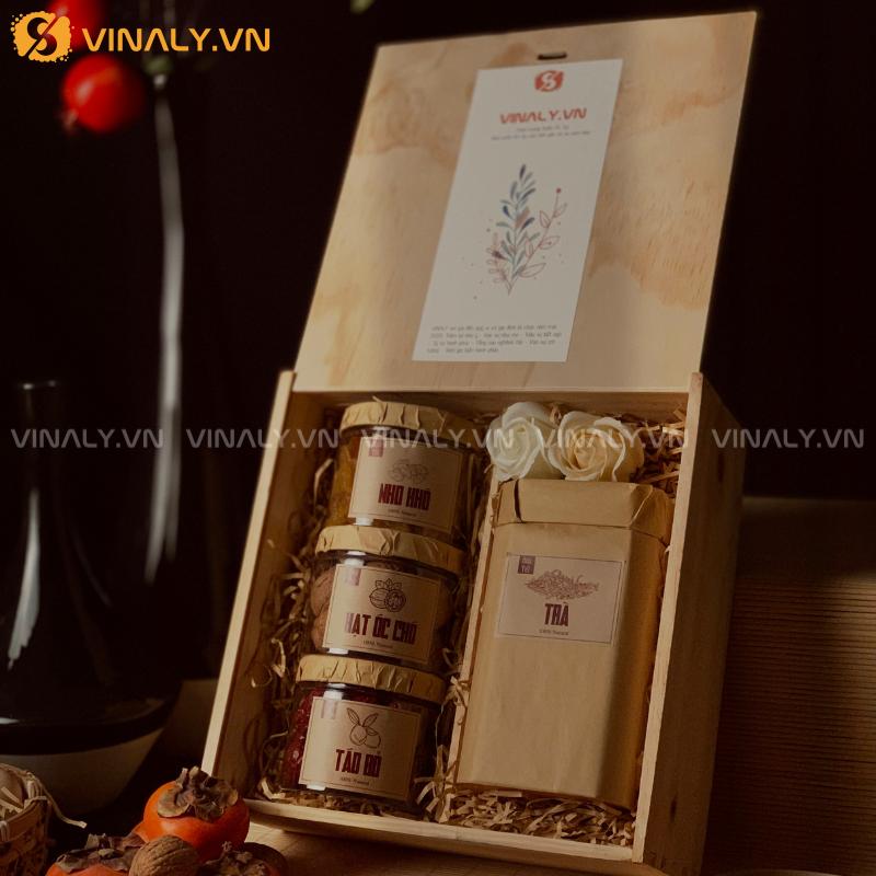 Quà tết công ty ý nghĩa – tài lộc viên mãn - Quà Tặng Vinaly - Công Ty Cổ Phần Sản Xuất Và Thương Mại Vinaly