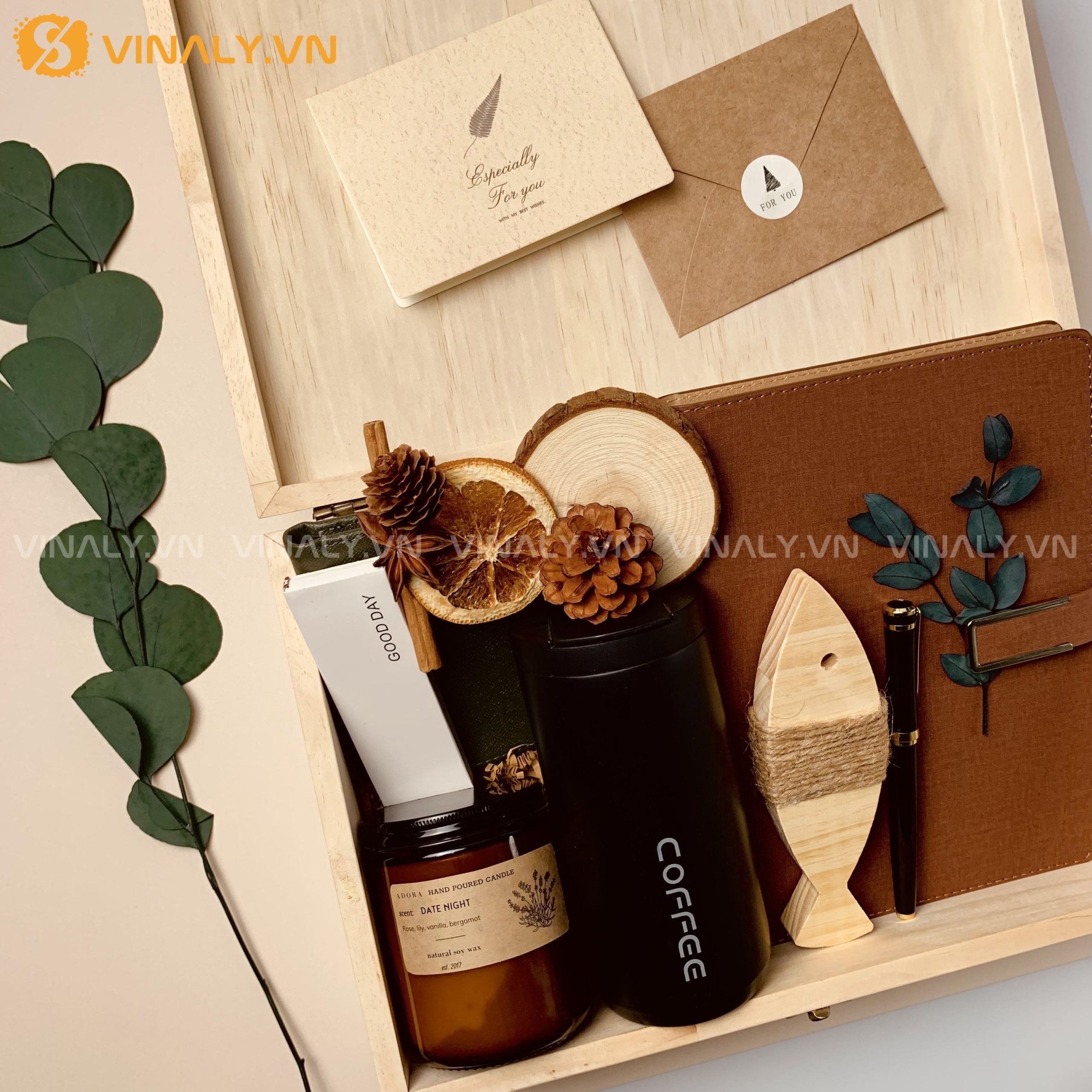 Set quà tặng doanh nghiệp - Quà Tặng Vinaly - Công Ty Cổ Phần Sản Xuất Và Thương Mại Vinaly