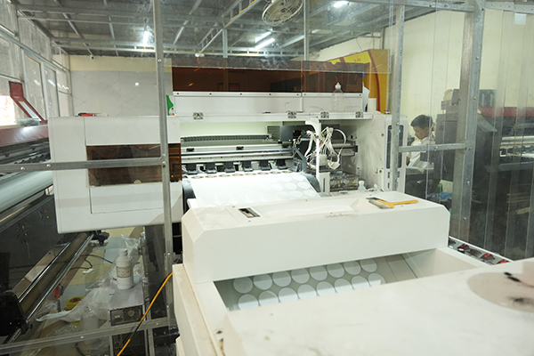 Hình ảnh kho hàng, máy móc Anh Đức Tài - Đồng Phục Anh Đức Tài - Công Ty TNHH Anh Đức Tài